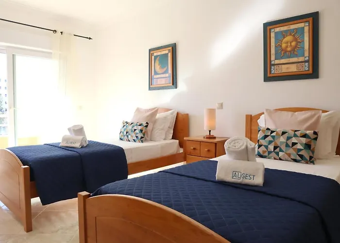 Rocha Beach Flat By Algest