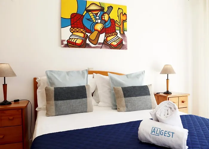 Rocha Beach Flat By Algest