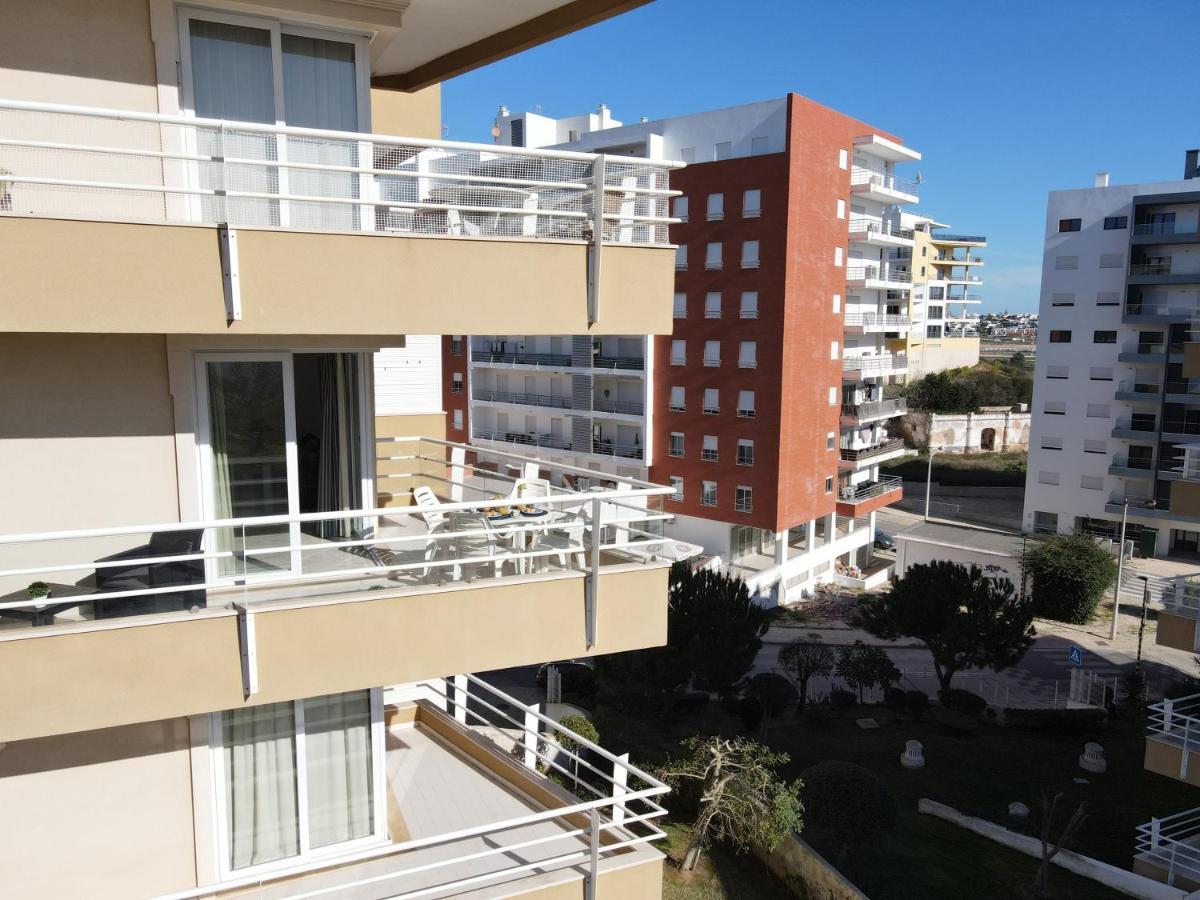 Rocha Flat By Algest
