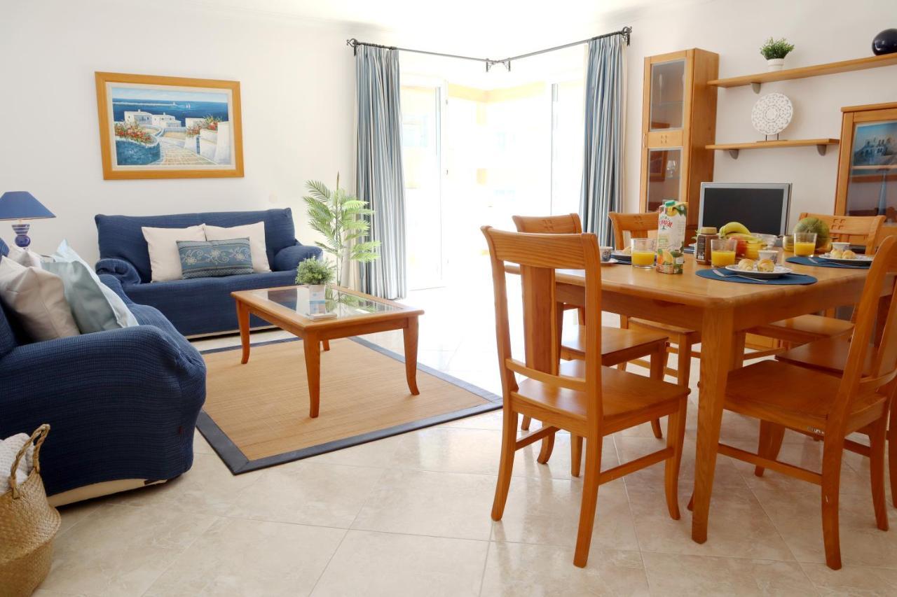 Rocha Flat By Algest Apartment